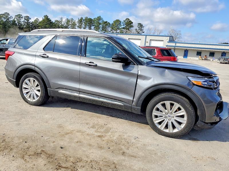 Photo 4 from auction – 2022 FORD EXPLORER L with VIN 1FMSK8FHXNGC18147