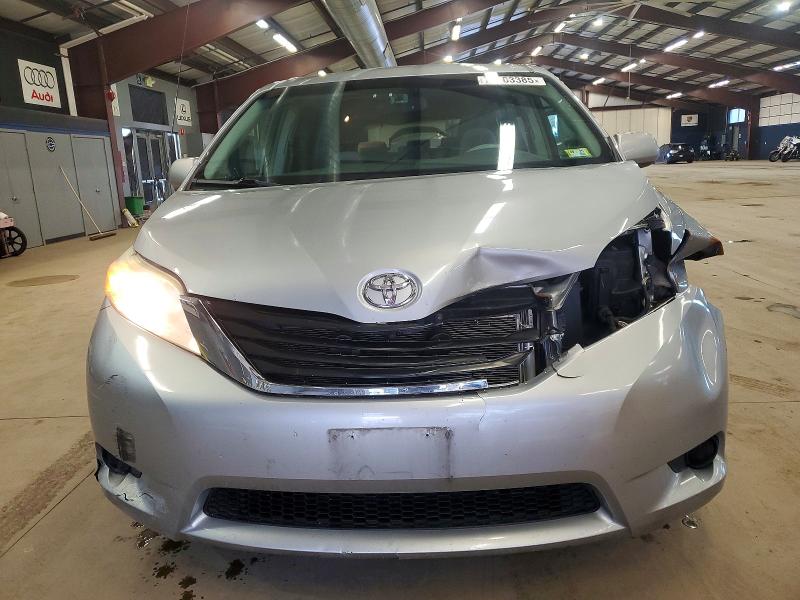 Photo 5 from auction – 2012 TOYOTA SIENNA with VIN 5TDKK3DC6CS235187