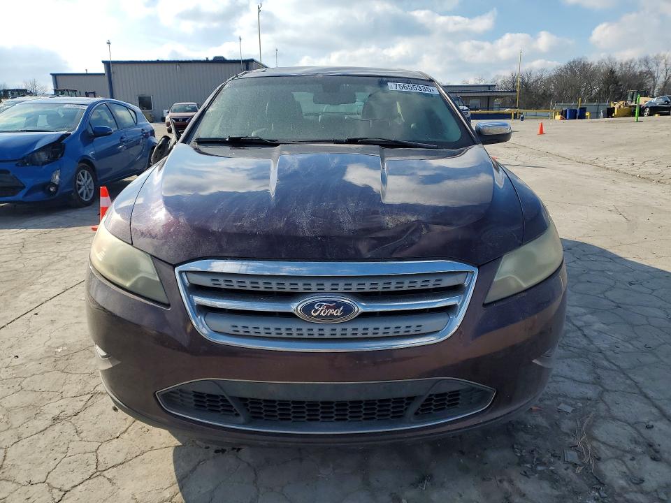 Photo 5 from auction – 2011 FORD TAURUS LIM with VIN 1FAHP2FW8BG177854