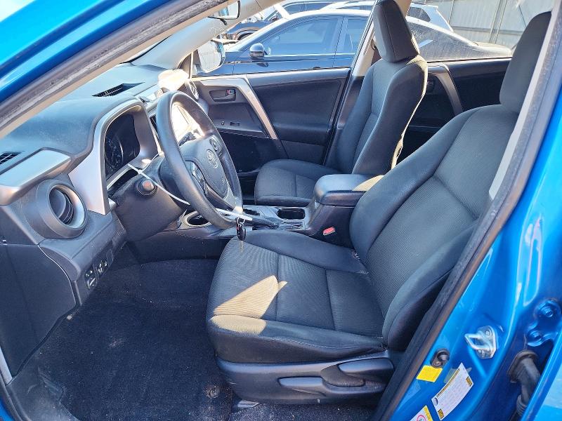 Photo 7 from auction – 2018 TOYOTA RAV4 with VIN JTMZFREV2JD115966