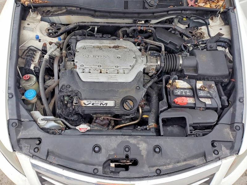 Photo 11 from auction – 2012 HONDA ACCORD EXL with VIN 1HGCP3F88CA042004