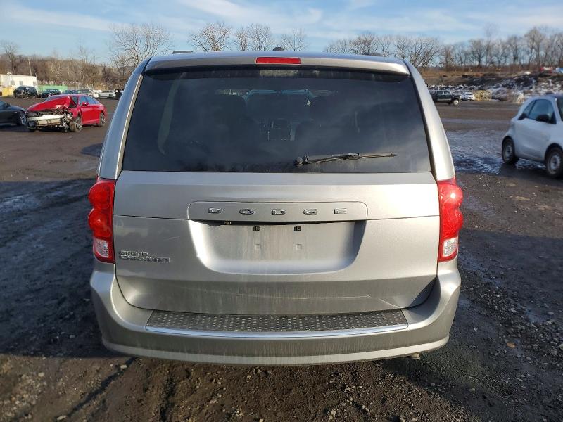 Photo 6 from auction – 2018 DODGE GRAND CARA with VIN 2C4RDGBG0JR136599