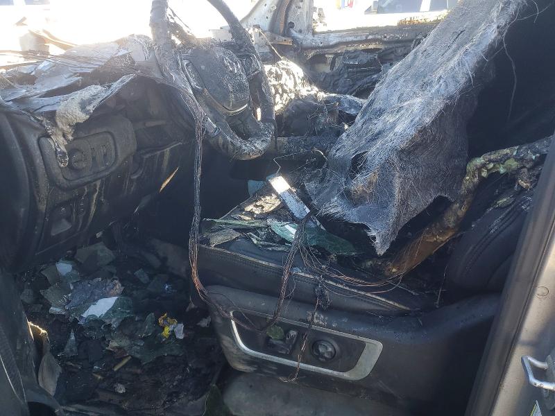 Foto 7 de la subasta – 2019 RAM 1500 LARAM con VIN 1C6SRFJTXKN505597