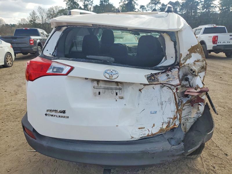 Photo 6 from auction – 2014 TOYOTA RAV4 LE with VIN 2T3ZFREV8EW096624