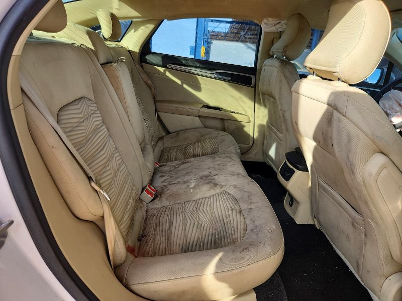 Photo 10 from auction – 2016 FORD FUSION with VIN 3FA6P0HDXGR342620