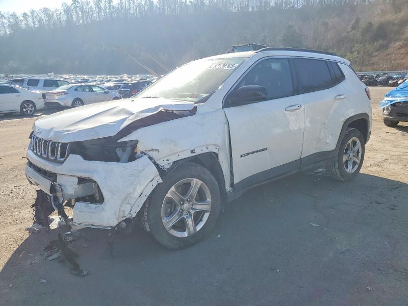 JEEP COMPASS LA 2024 with VIN 3C4NJDBN4RT604251 - Photo from auction