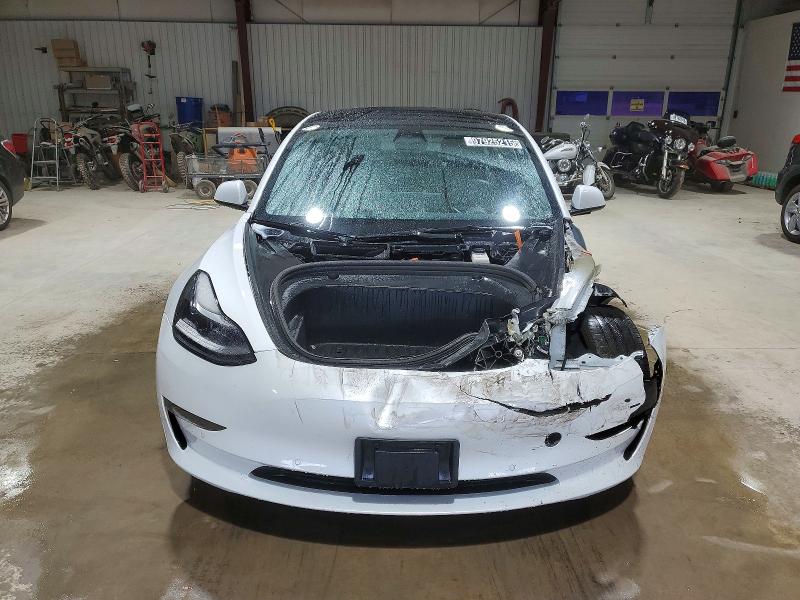 Photo 5 from auction – 2021 TESLA MODEL 3 with VIN 5YJ3E1EA7MF090969