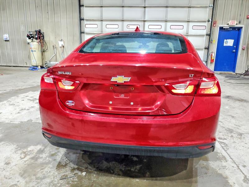 Photo 6 from auction – 2016 CHEVROLET MALIBU LT with VIN 1G1ZE5ST3GF169958