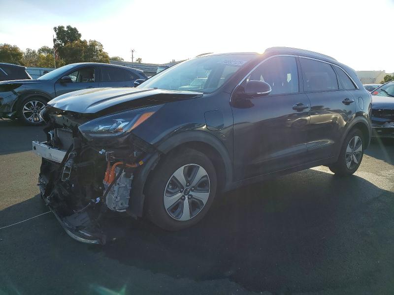 KIA NIRO EX PR 2018 with VIN KNDCC3LD4J5181404 - Photo from auction