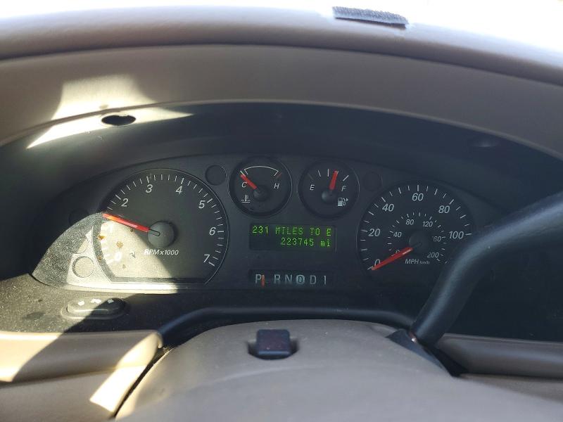 Photo 9 from auction – 2004 FORD TAURUS SE with VIN 1FAFP53U84G183989