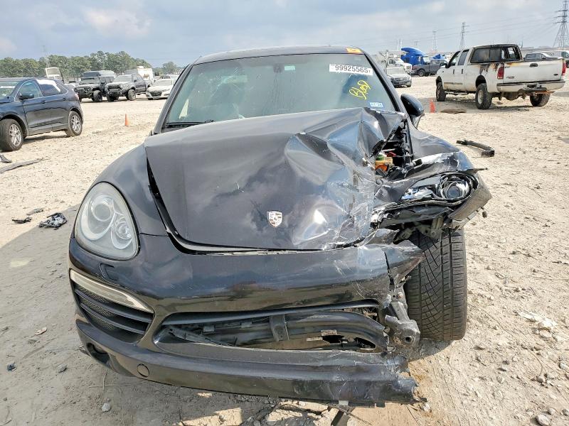 Photo 5 from auction – 2012 PORSCHE CAYENNE with VIN WP1AA2A27CLA00513