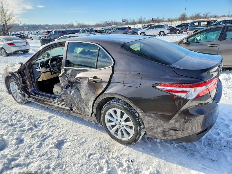 Photo 2 from auction – 2018 TOYOTA CAMRY L with VIN JTNB11HK6J3015891
