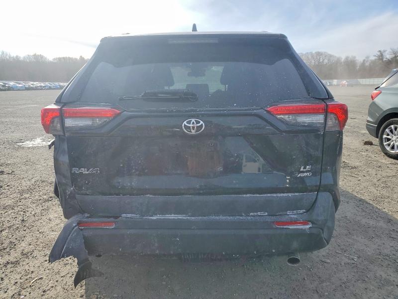 Photo 6 from auction – 2021 TOYOTA RAV4 LE with VIN 2T3F1RFV5MC162238