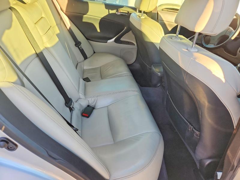 Photo 10 from auction – 2010 LEXUS IS 250 with VIN JTHBF5C29A5128015