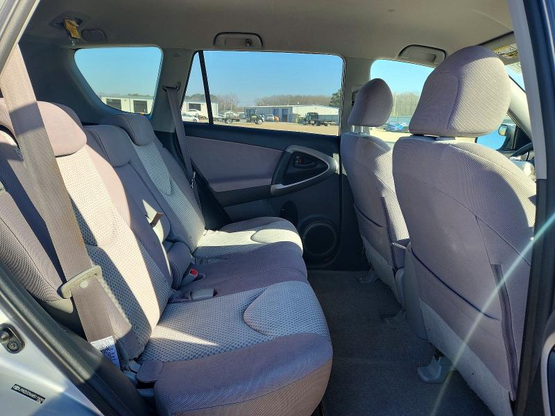 Photo 11 from auction – 2008 TOYOTA RAV4 with VIN JTMZD33V685115091