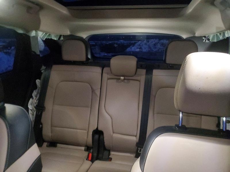 Photo 10 from auction – 2020 FORD ESCAPE SEL with VIN 1FMCU9H60LUC66951