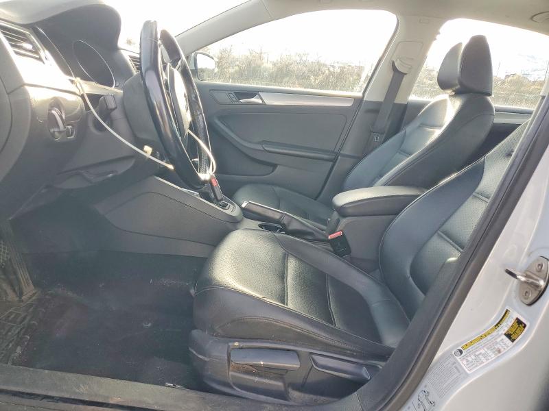 Photo 7 from auction – 2017 VOLKSWAGEN JETTA SE with VIN 3VWDB7AJ2HM365264
