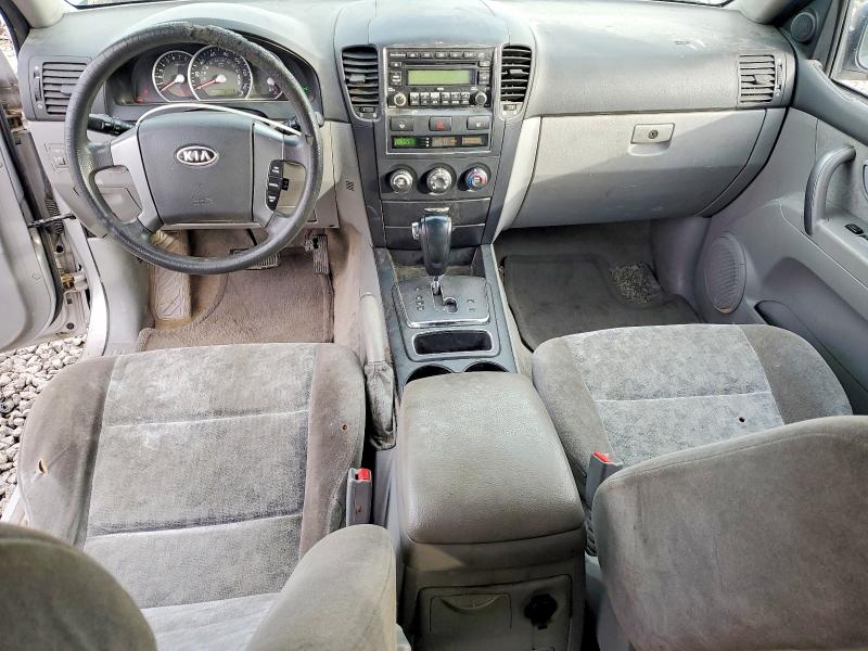 Photo 8 from auction – 2007 KIA SORENTO EX with VIN KNDJC736875684118
