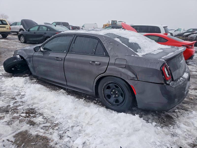 Photo 2 from auction – 2018 CHRYSLER 300 S with VIN 2C3CCABG6JH304178