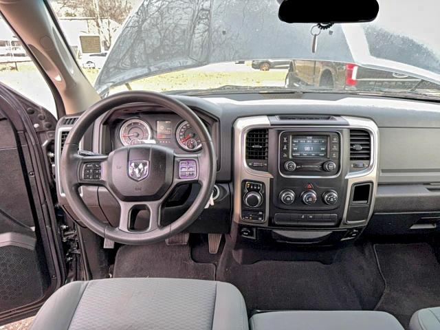 Photo 9 from auction – 2018 RAM 1500 SLT with VIN 1C6RR7LT3JS266959