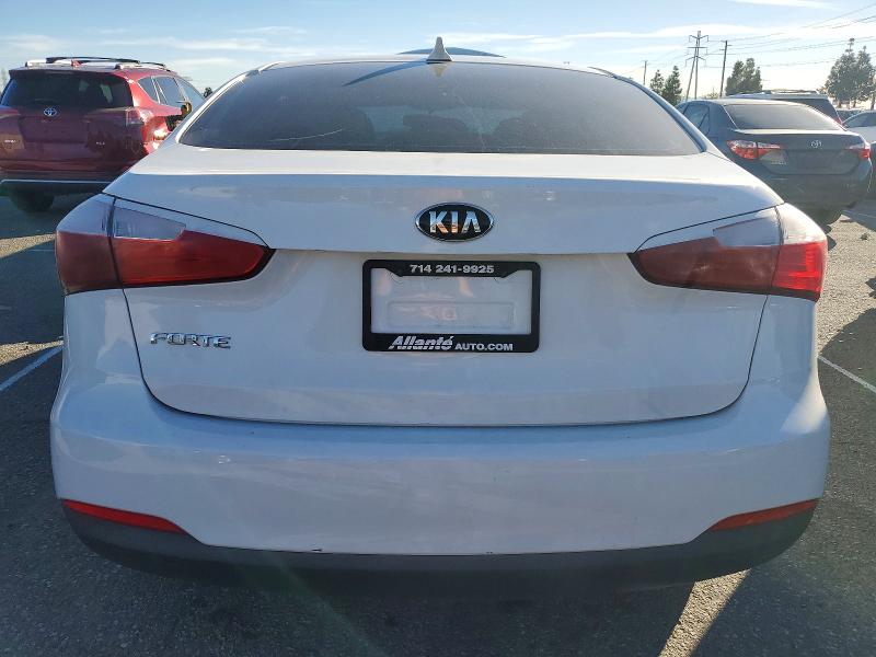 Photo 6 from auction – 2016 KIA FORTE with VIN KNAFK4A67G5551342