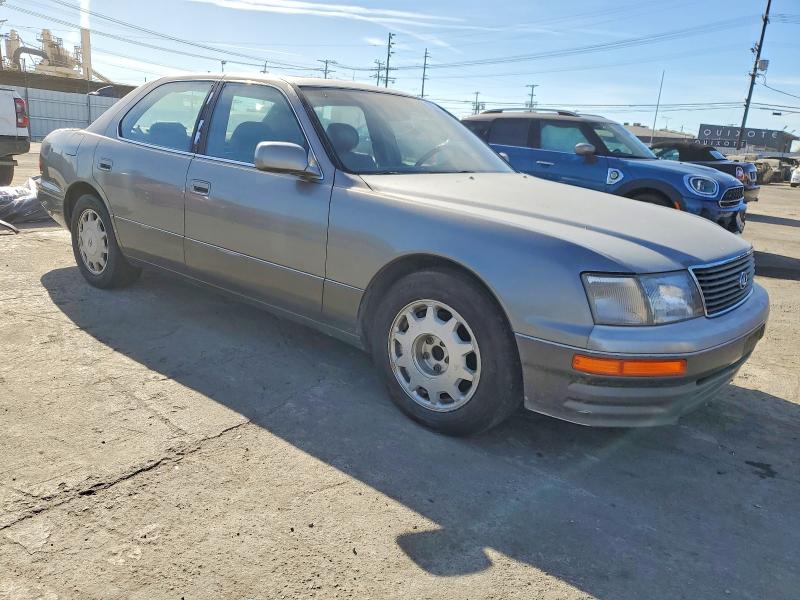 Photo 4 from auction – 1995 LEXUS LS 400 with VIN JT8UF22E5S0030472