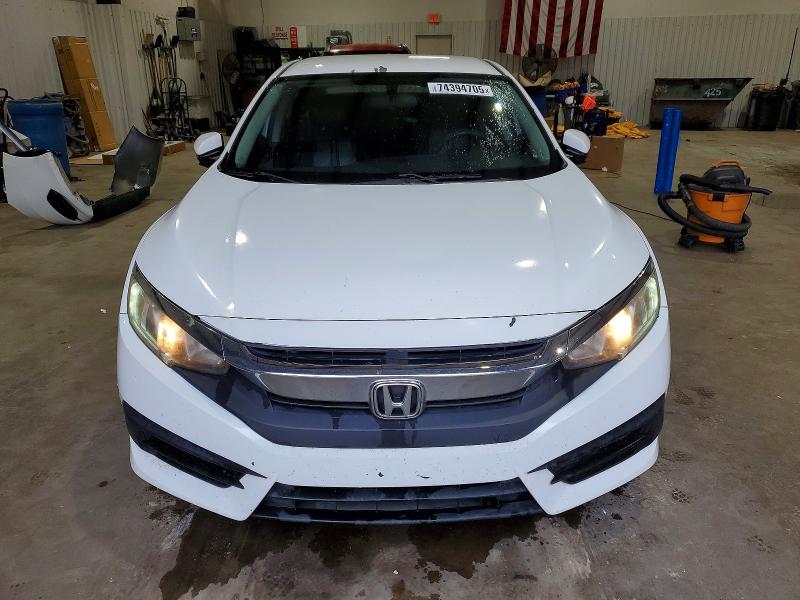 Photo 5 from auction – 2017 HONDA CIVIC with VIN 19XFC2F50HE057561