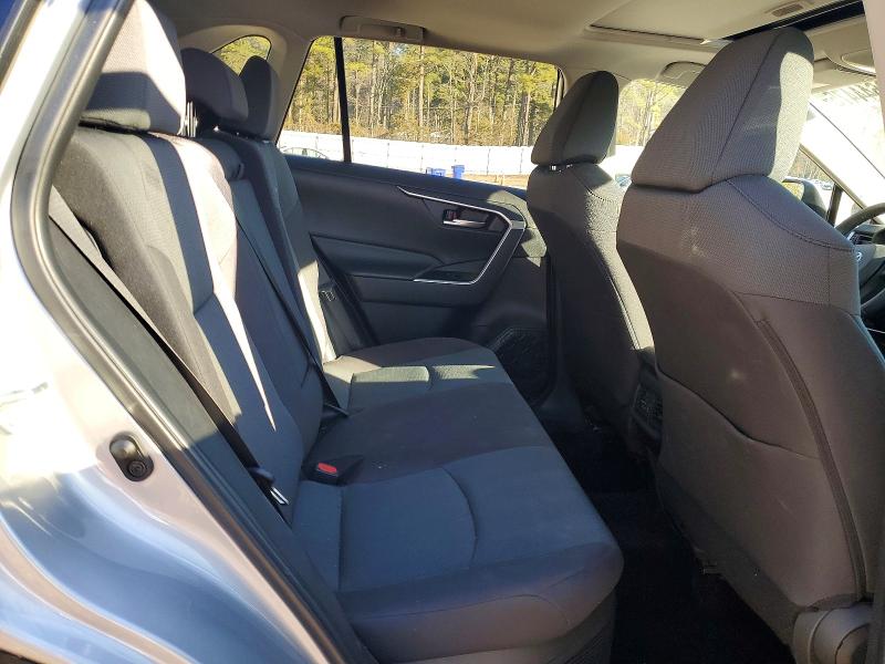 Photo 11 from auction – 2024 TOYOTA RAV4 with VIN 2T3RWRFV4RW241646