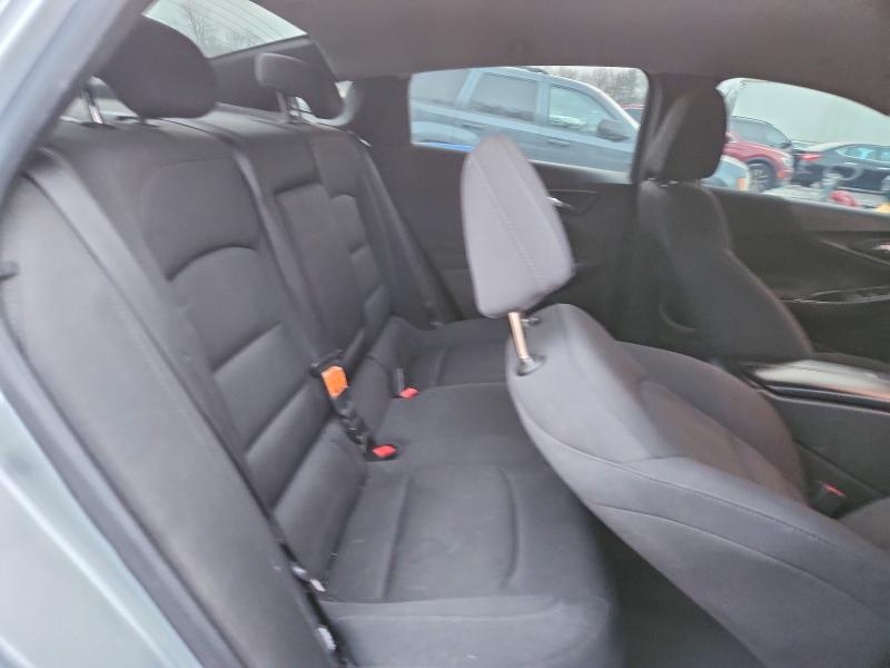 Photo 10 from auction – 2019 CHEVROLET MALIBU LT with VIN 1G1ZD5ST6KF156620