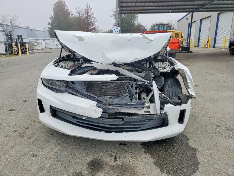 Photo 5 from auction – 2018 CHEVROLET CAMARO LT with VIN 1G1FB1RX7J0122472