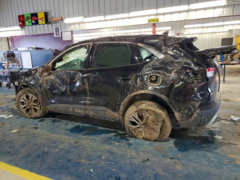 Photo 2 from auction – 2022 FORD ESCAPE SEL with VIN 1FMCU9H61NUA39674