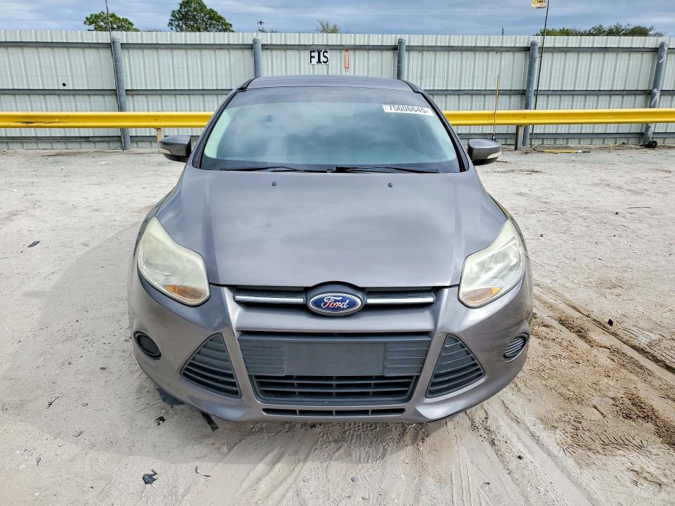 صورة رقم 5 من المزاد - 2013 FORD FOCUS SE مع VIN 1FADP3K20DL356004