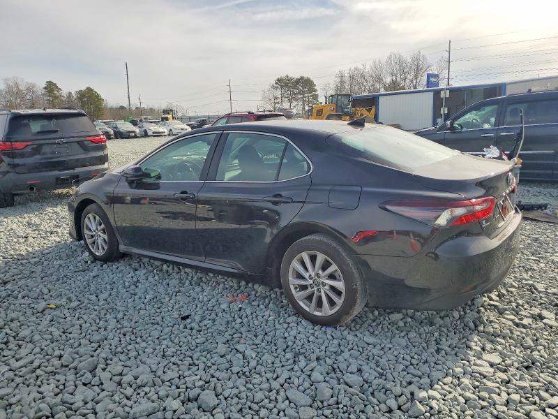 Photo 2 from auction – 2023 TOYOTA CAMRY with VIN 4T1C11AK6PU797367