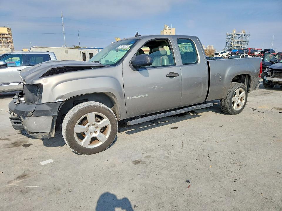 GMC NEW SIERRA 2007 with VIN 1GTEC19C07Z500620 - Photo from auction