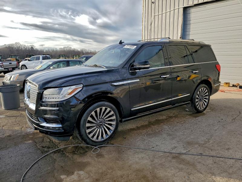 Photo 1 from auction – 2018 LINCOLN NAVIGATOR with VIN 5LMJJ2LT0JEL10262