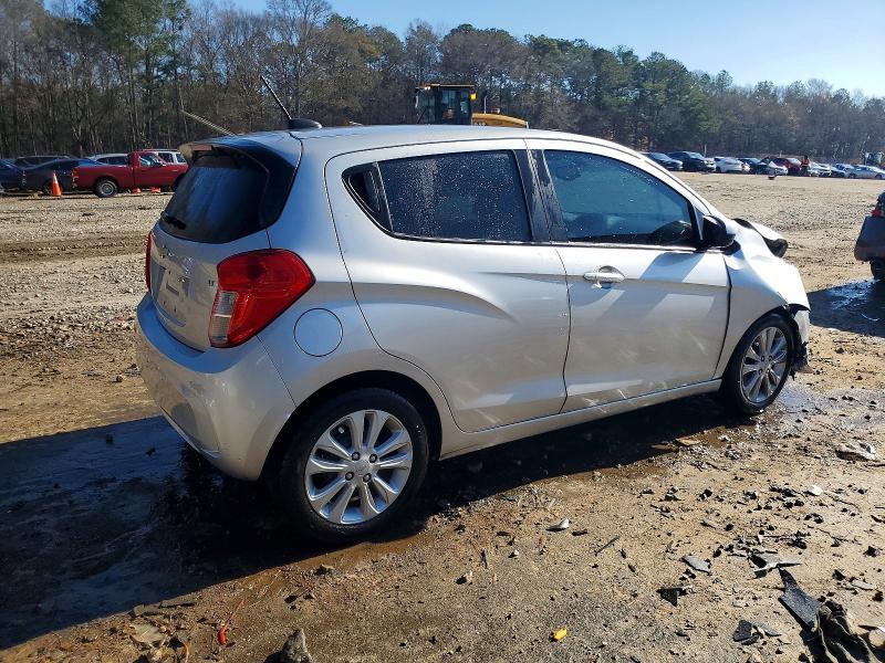 Photo 3 from auction – 2018 CHEVROLET SPARK 1LT with VIN KL8CD6SA4JC430911