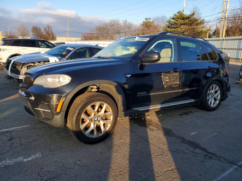 BMW X5 XDRIVE3 2012 with VIN 5UXZV4C59CL754412 - Photo from auction