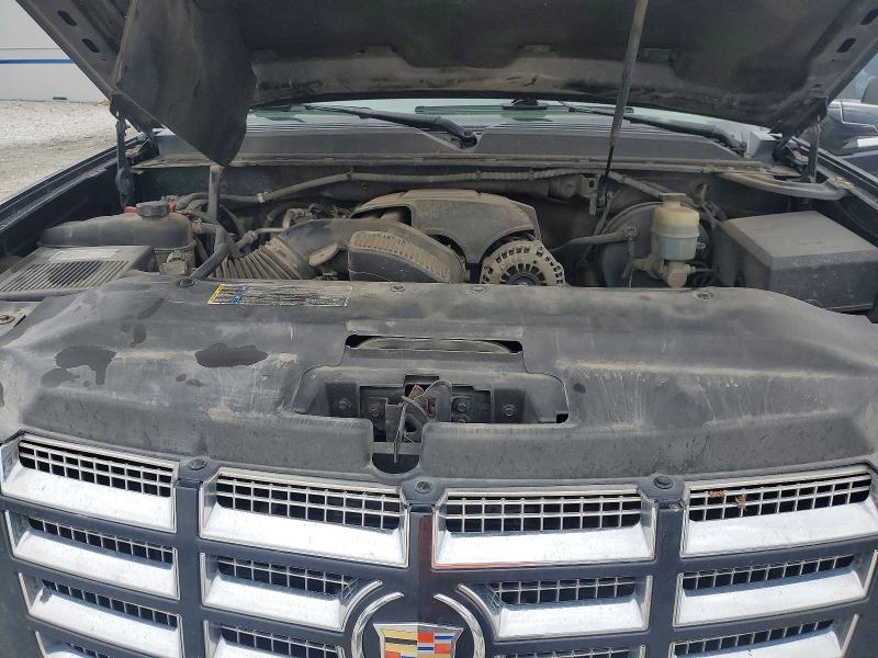 Photo 12 from auction – 2010 CADILLAC ESCALADE with VIN 1GYUCBEF1AR155729