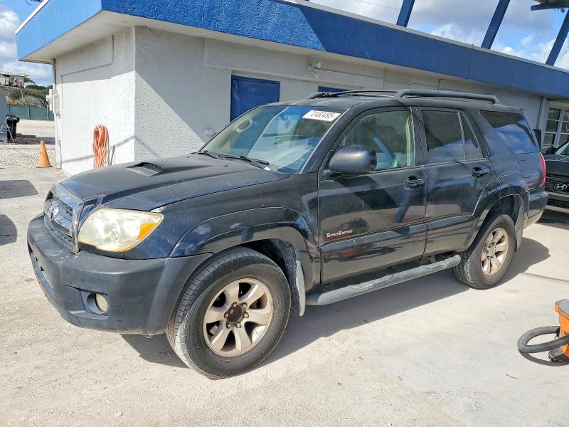TOYOTA 4RUNNER SR 2006 with VIN JTEZU14R268045456 - Photo from auction