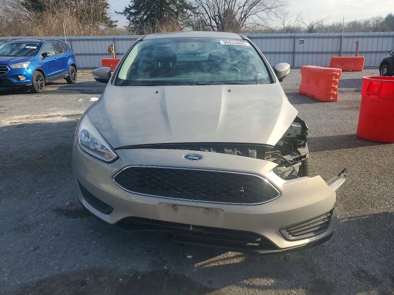 Photo 5 from auction – 2016 FORD FOCUS with VIN 1FADP3F29GL206715
