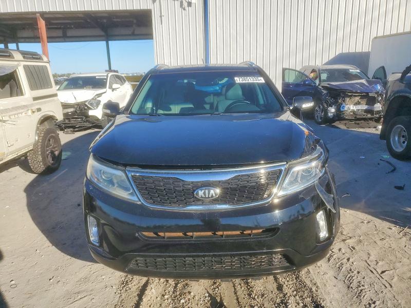 Photo 5 from auction – 2015 KIA SORENTO with VIN 5XYKW4A78FG587254