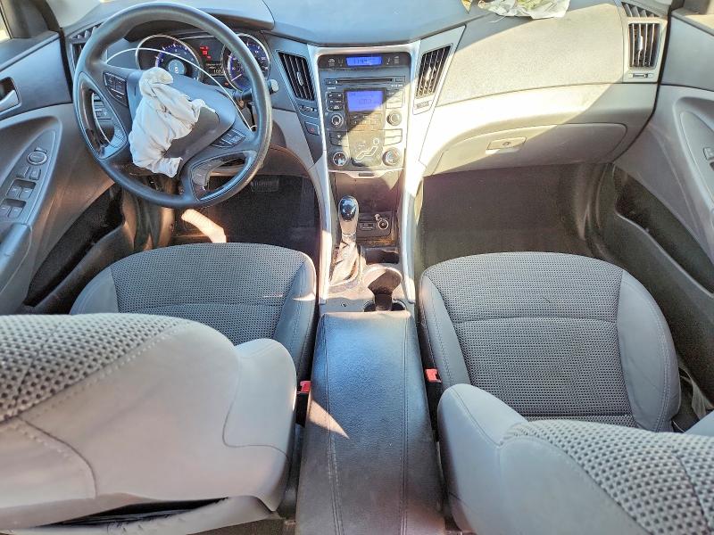 Photo 8 from auction – 2011 HYUNDAI SONATA GLS with VIN 5NPEB4ACXBH301574
