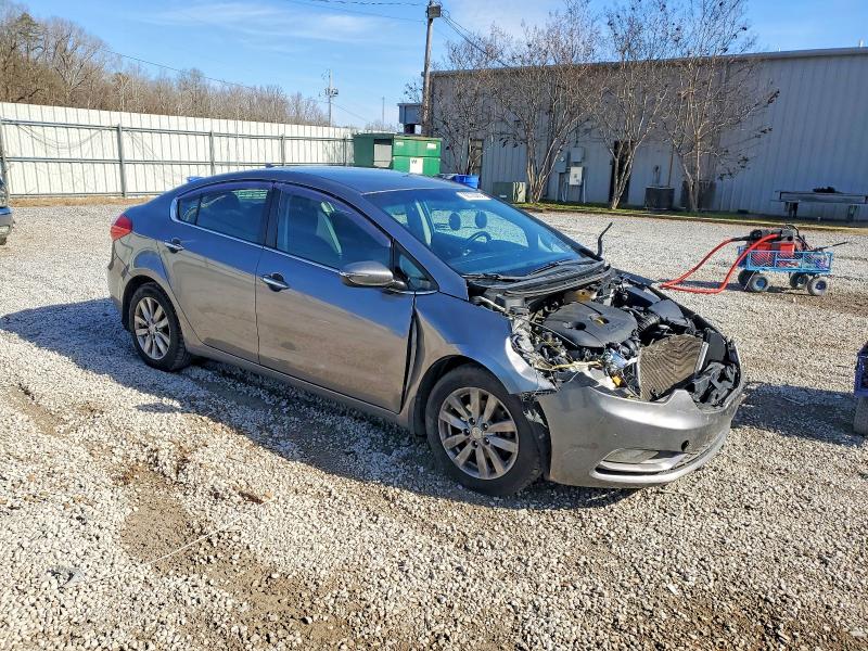 Photo 4 from auction – 2015 KIA FORTE with VIN KNAFX4A82F5266999