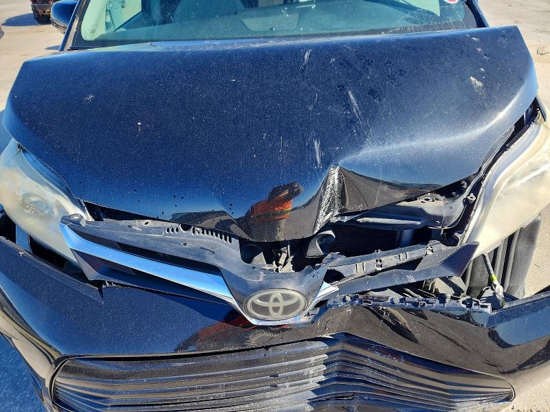 Photo 12 from auction – 2019 TOYOTA SIENNA with VIN 5TDKZ3DC7KS975244