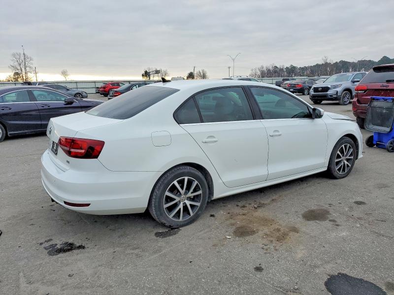 Photo 3 from auction – 2017 VOLKSWAGEN JETTA with VIN 3VWDB7AJ3HM289974