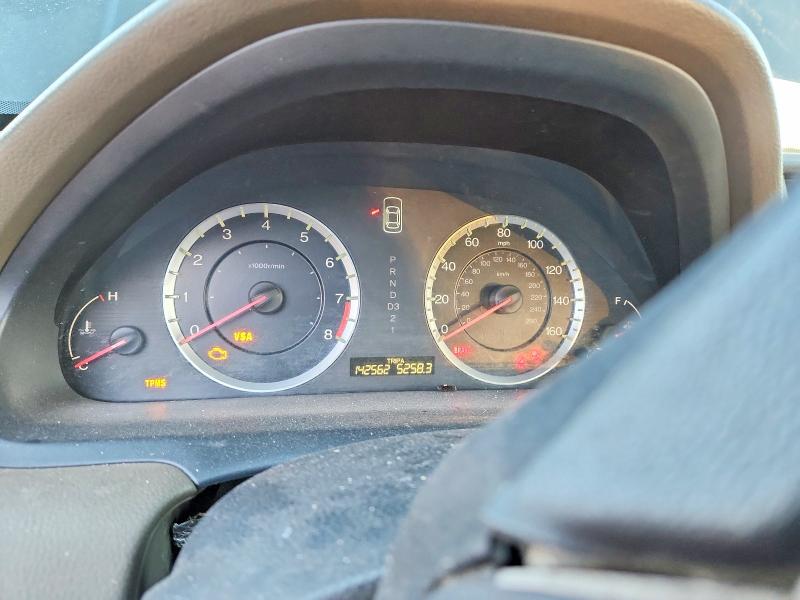 Photo 9 from auction – 2010 HONDA ACCORD EXL with VIN 1HGCP2F89AA124248