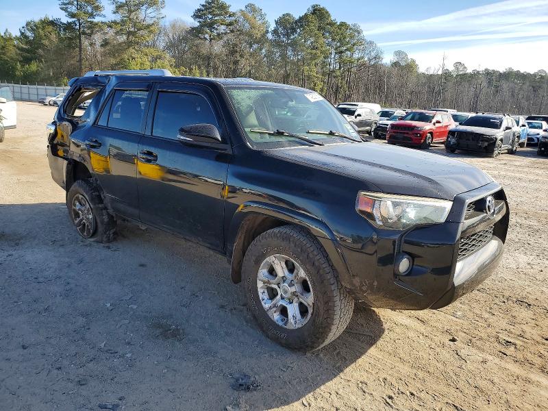 Photo 4 from auction – 2016 TOYOTA 4RUNNER with VIN JTEZU5JR0G5147031