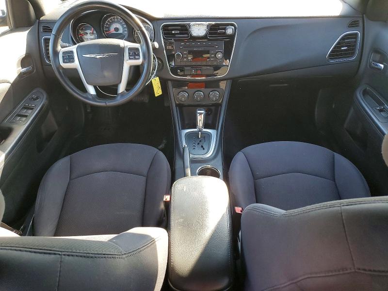 Photo 8 from auction – 2012 CHRYSLER 200 TOURIN with VIN 1C3CCBBB4CN268981