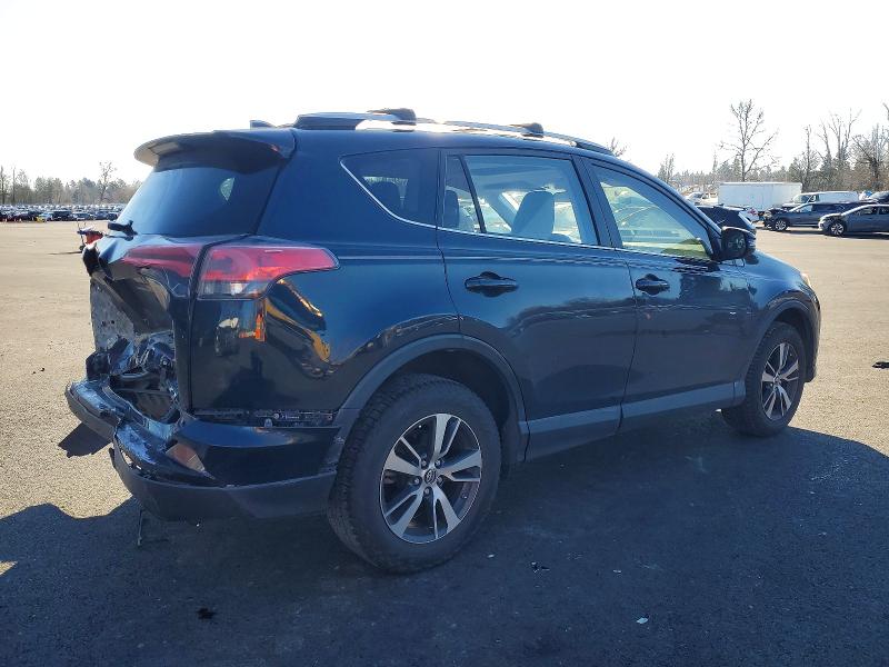 Photo 3 from auction – 2018 TOYOTA RAV4 ADVEN with VIN JTMRFREV5JJ722588