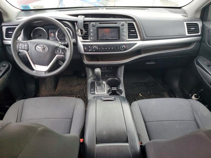Photo 8 from auction – 2017 TOYOTA HIGHLANDER with VIN 5TDBZRFH0HS367733